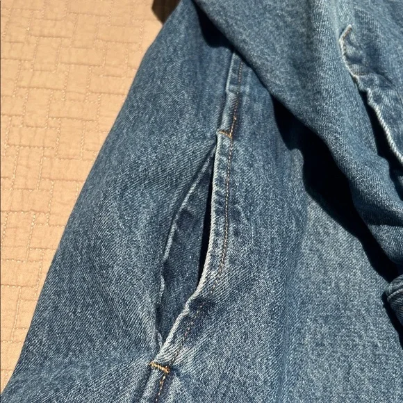 Denim Button-Up Shirt - Classic Blue - Picture 4 of 7